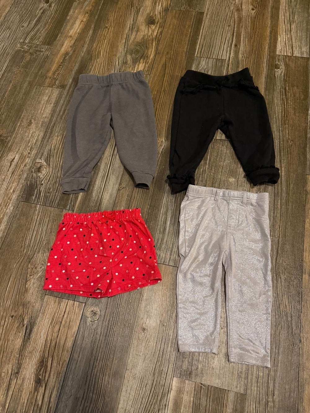 Bundle of girls 18m pants